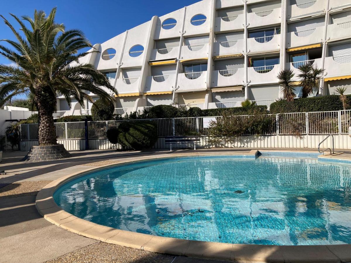 Ancre Bleue***, 1Ere Ligne Plage, Piscine, Clim. Ла Гранде-Моте Екстериор снимка